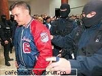 Bucharest rivals meet in UEFA Cup quarter-final - L-au ras pe Mustata 24 martie 2006 Liderul - Sport