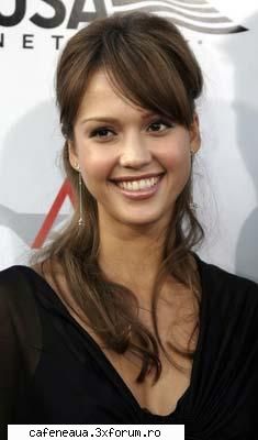 JESSICA ALBA - cafinutza - Actrite Porno Vedete ciudate Barfe haioase Paparazzi