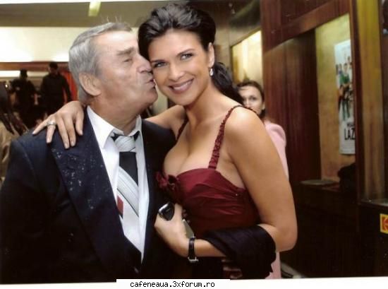 romanca a dat un interviu incendiar in editia americana a revistei playboy 
monica dean, fosta